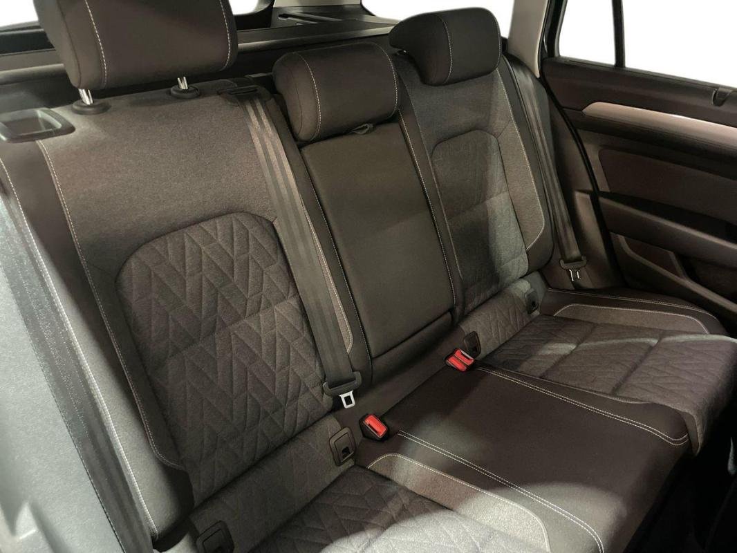 Volkswagen Passat SW - Photo 23