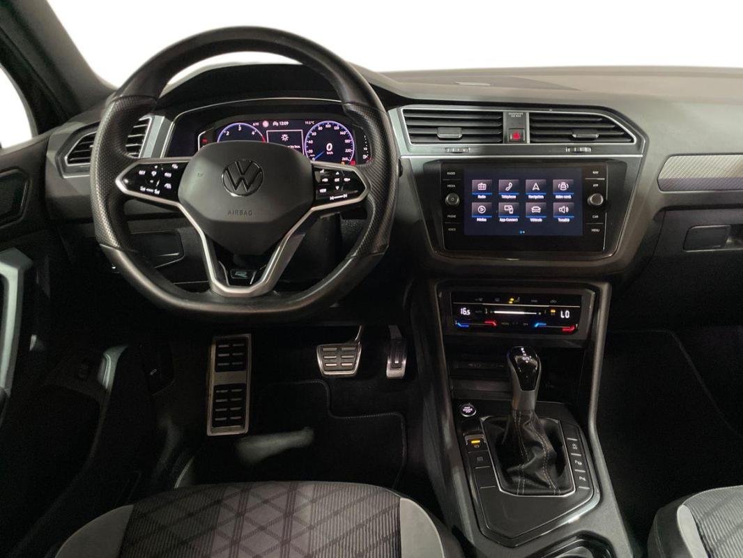 Volkswagen Tiguan - Photo 24