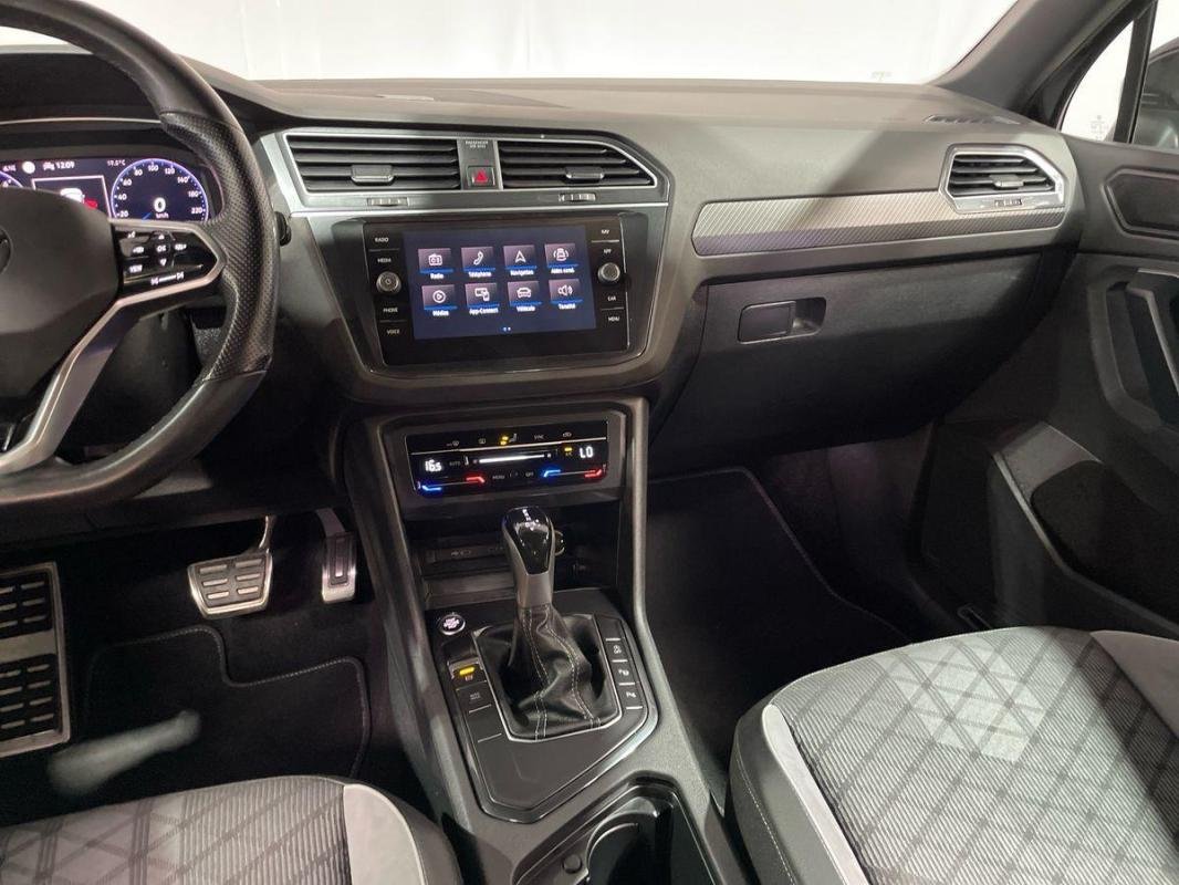 Volkswagen Tiguan - Photo 10