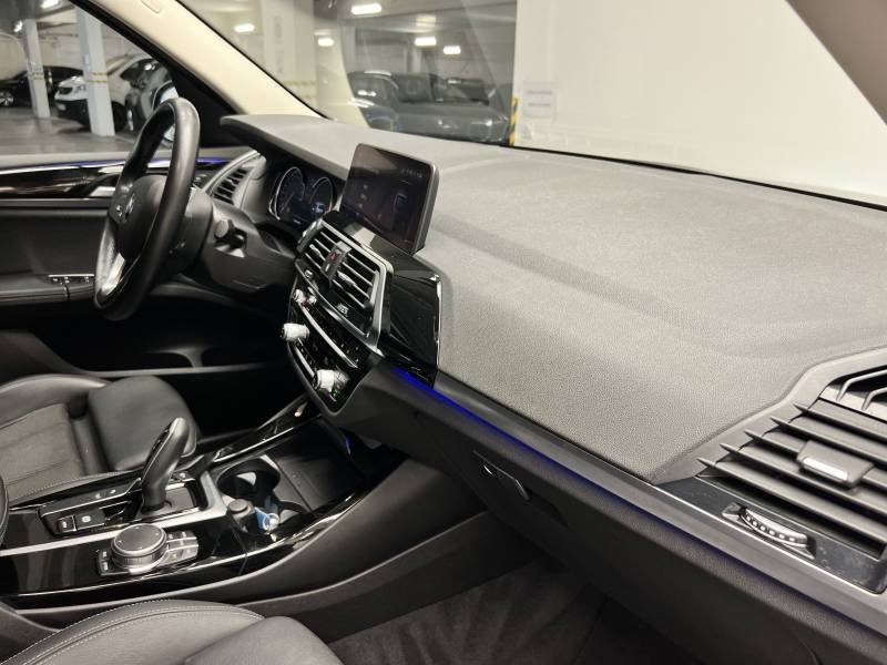 BMW X3 - Photo 33