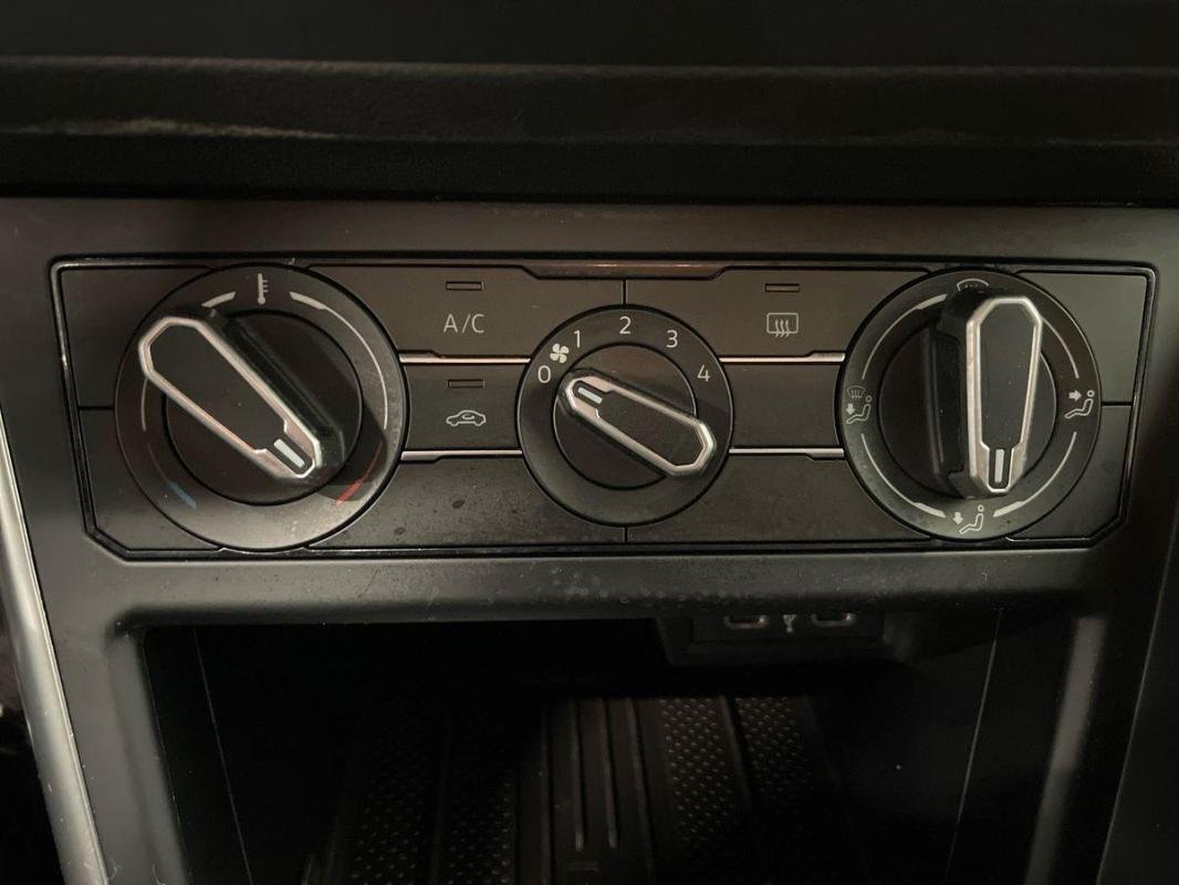 Volkswagen Polo - Photo 20