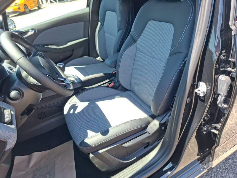 Renault Clio - Photo 22