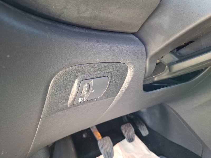 Renault Grand Scénic - Photo 23