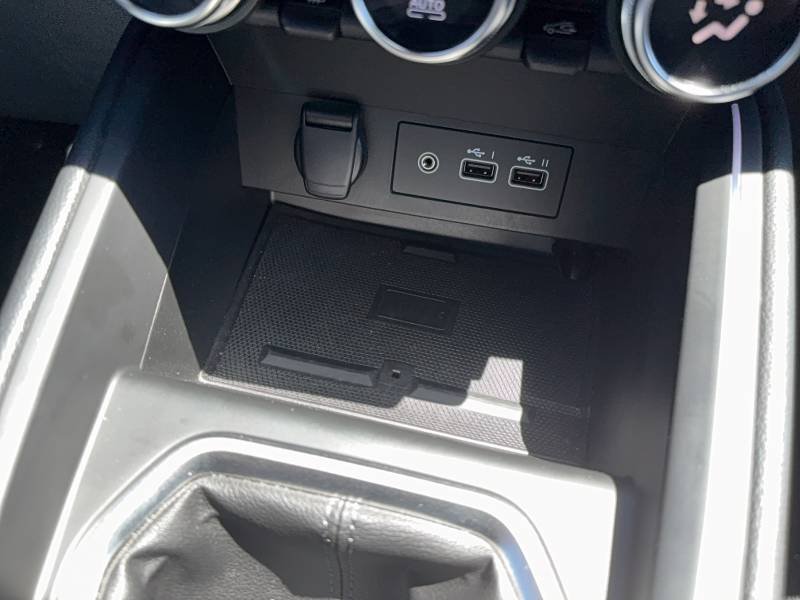 Renault Clio - Photo 26