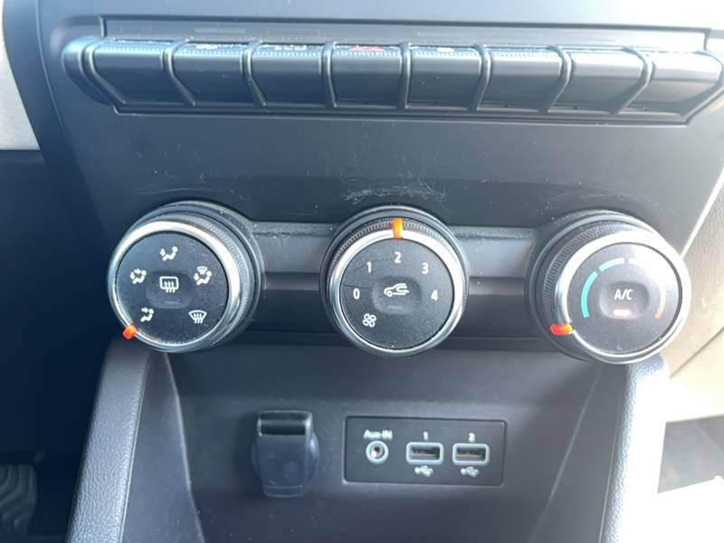 Renault Clio - Photo 27