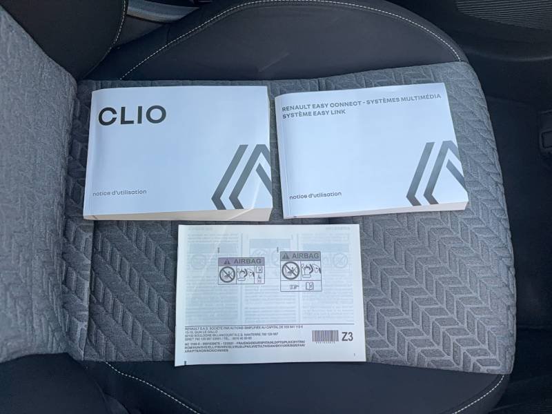 Renault Clio - Photo 31