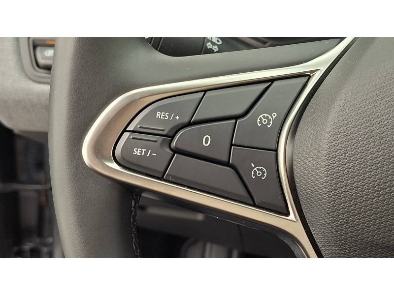 Renault Clio - Photo 25