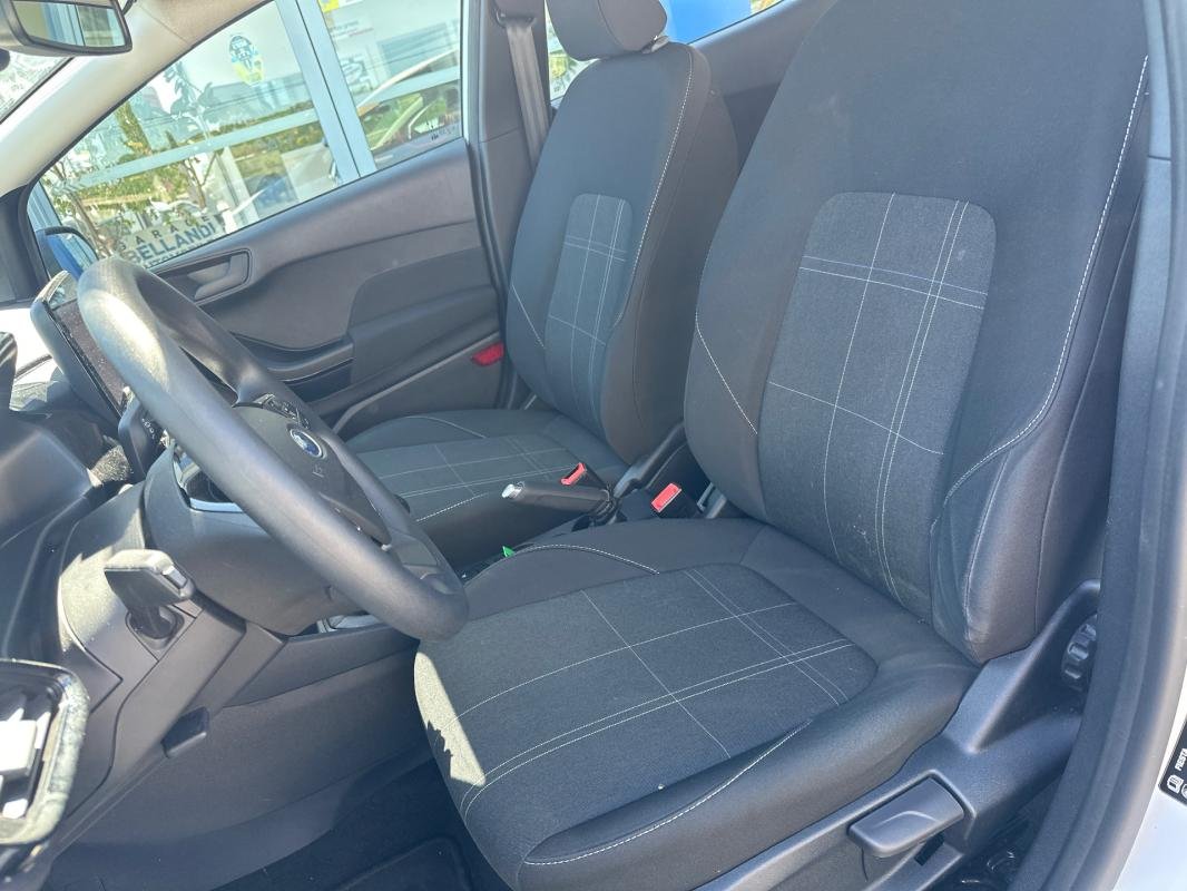 Ford Fiesta - Photo 16