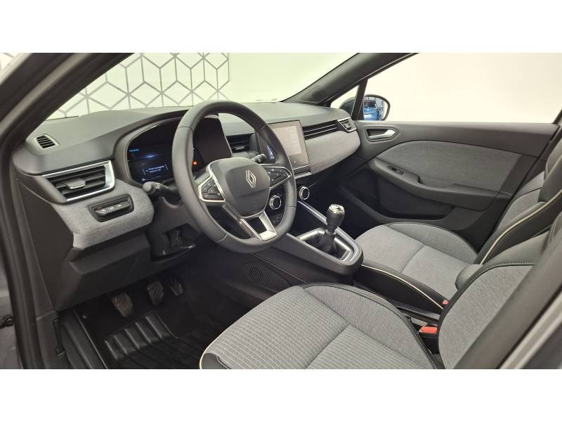 Renault Clio - Photo 31