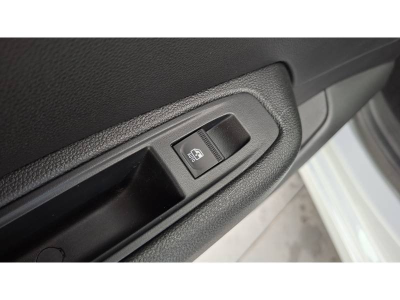 Renault Clio - Photo 32