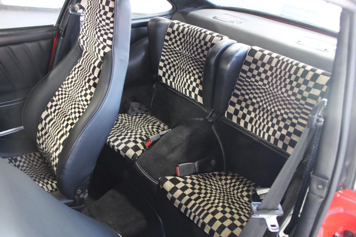 Porsche 911 - Photo 12