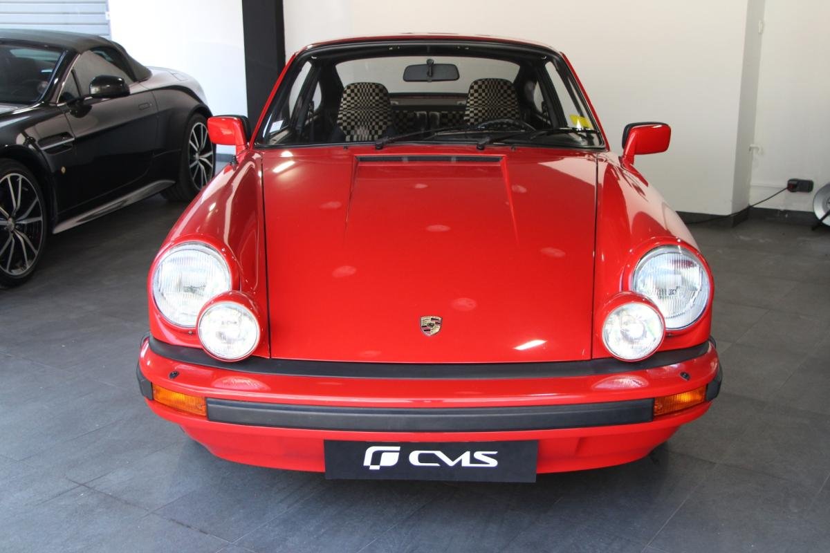 Porsche 911 - Photo 2