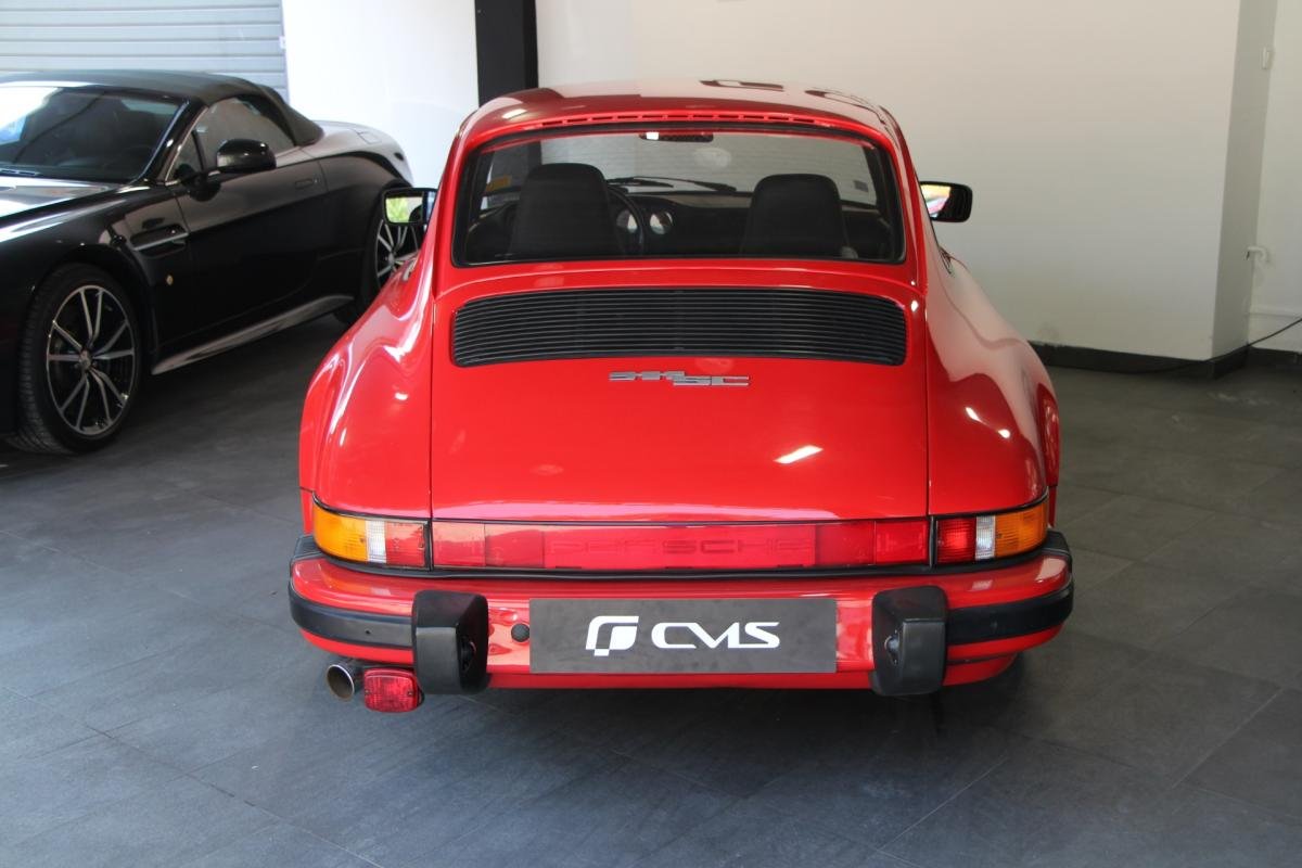 Porsche 911 - Photo 5