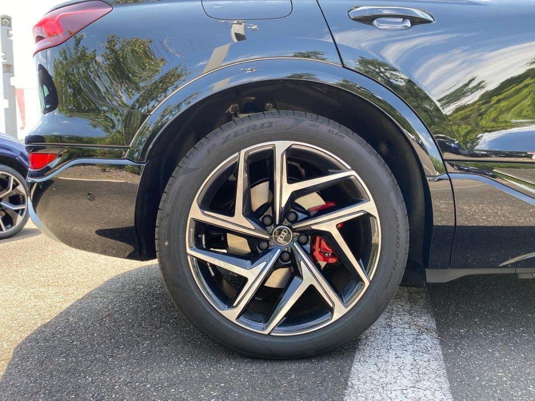 Audi SQ6 e-tron - Photo 15