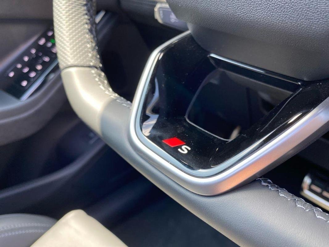Audi SQ6 e-tron - Photo 21