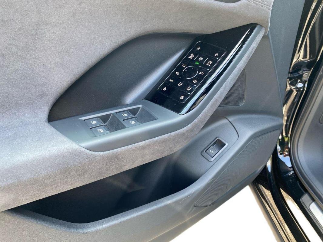 Audi SQ6 e-tron - Photo 33
