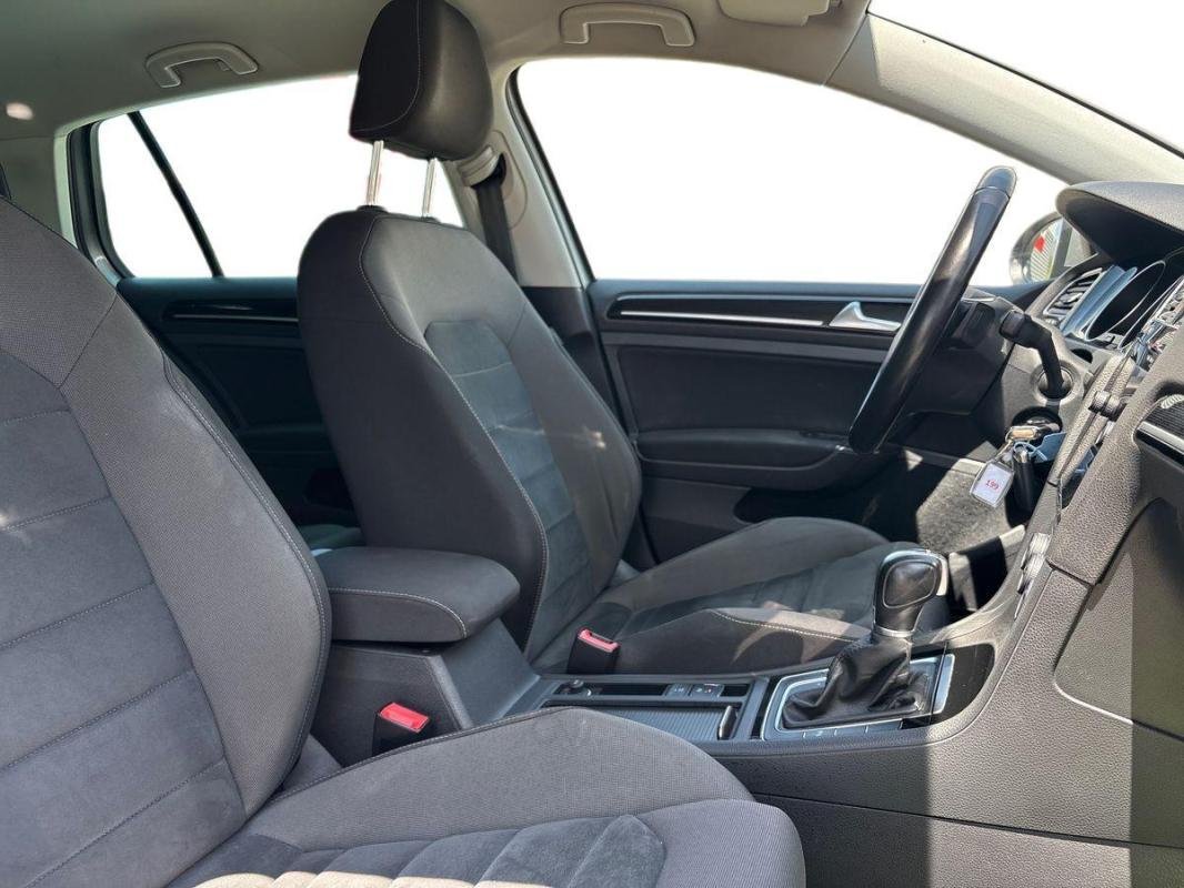Volkswagen Golf - Photo 13