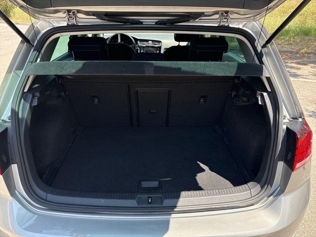 Volkswagen Golf - Photo 31