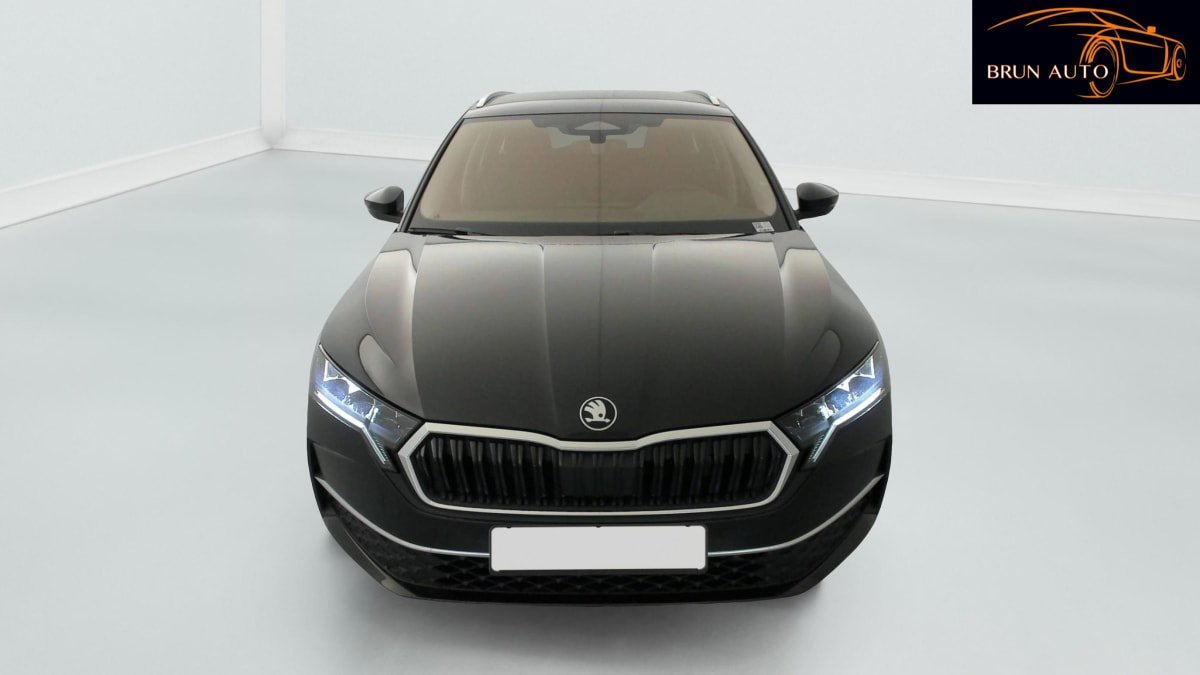 Skoda Octavia - Photo 2