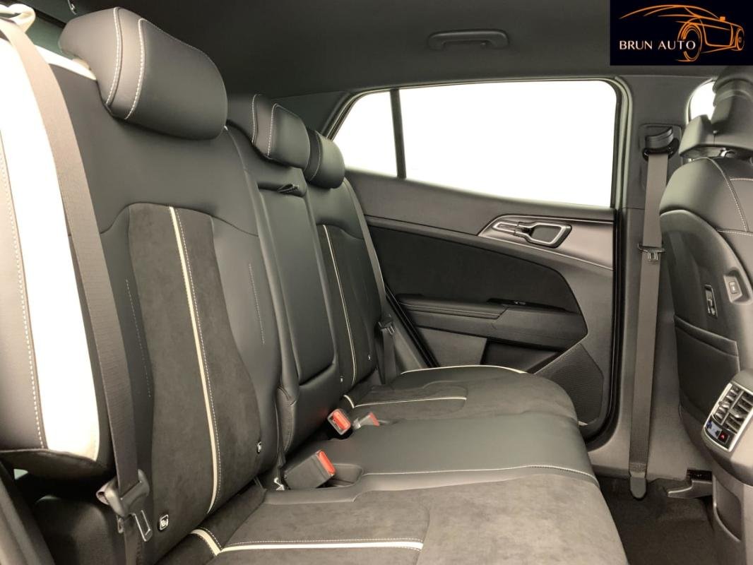 Kia Sportage - Photo 10