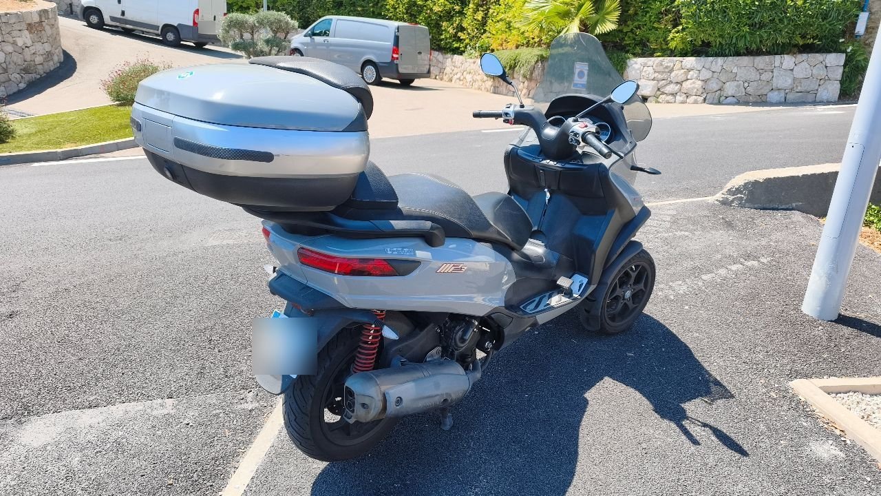 Piaggio MP3 - Photo 2