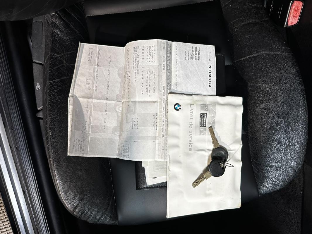 BMW Série 3 - Photo 20