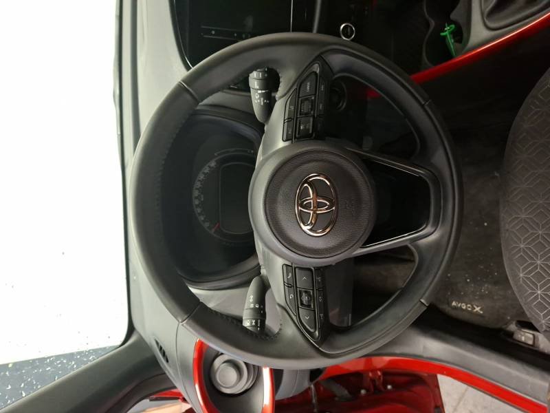 Toyota aygo x - Photo 22