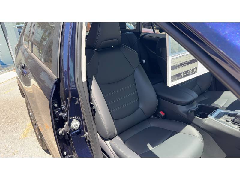 Toyota RAV4 - Photo 12