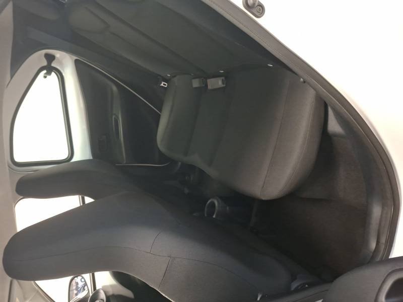 Toyota aygo x - Photo 13