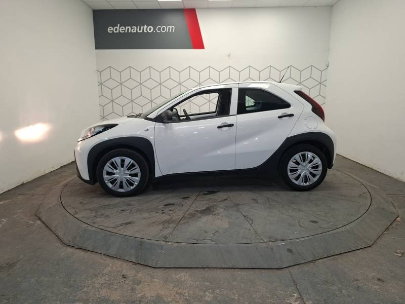 Toyota aygo x - Photo 2