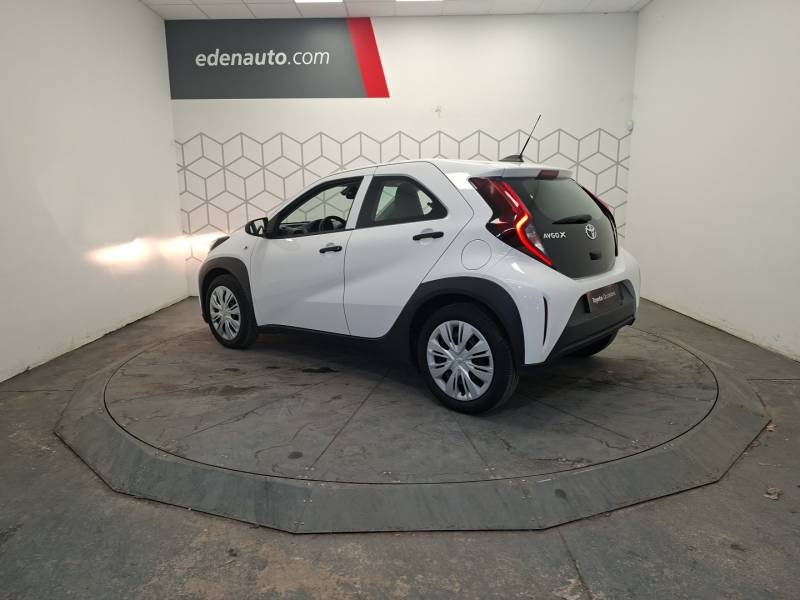 Toyota aygo x - Photo 3