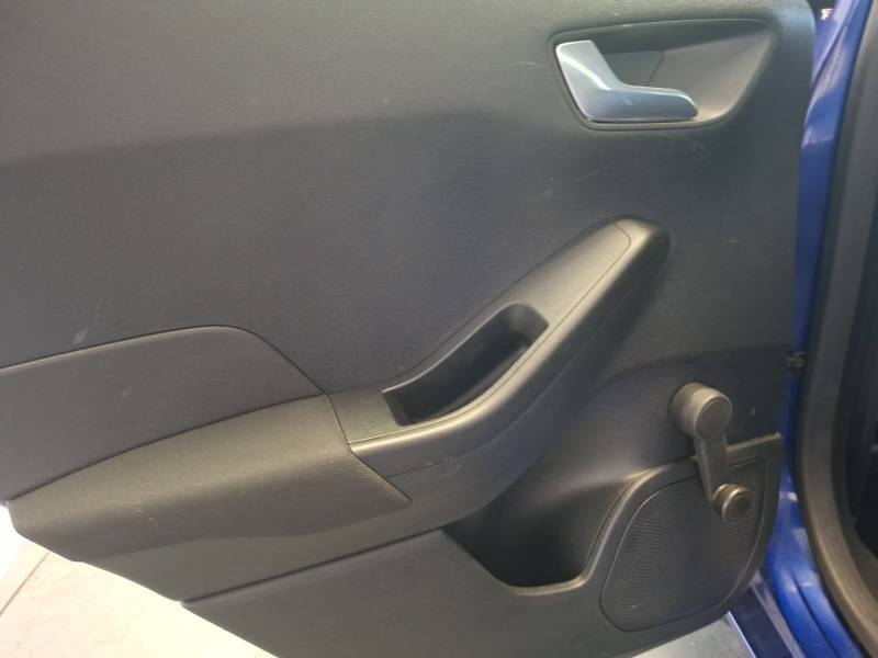 Ford Fiesta - Photo 33