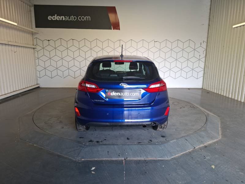 Ford Fiesta - Photo 4