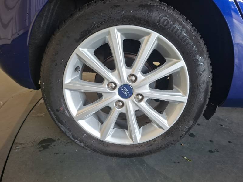 Ford Fiesta - Photo 10