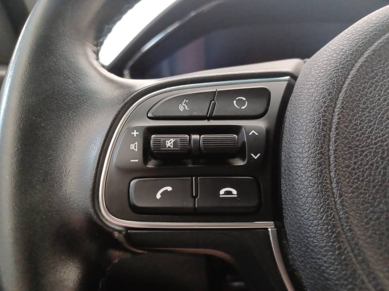 Kia Niro - Photo 25