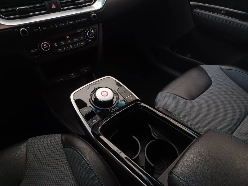 Kia Niro - Photo 28