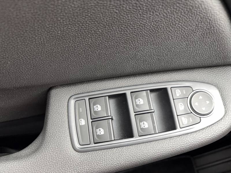 Mitsubishi Colt - Photo 28