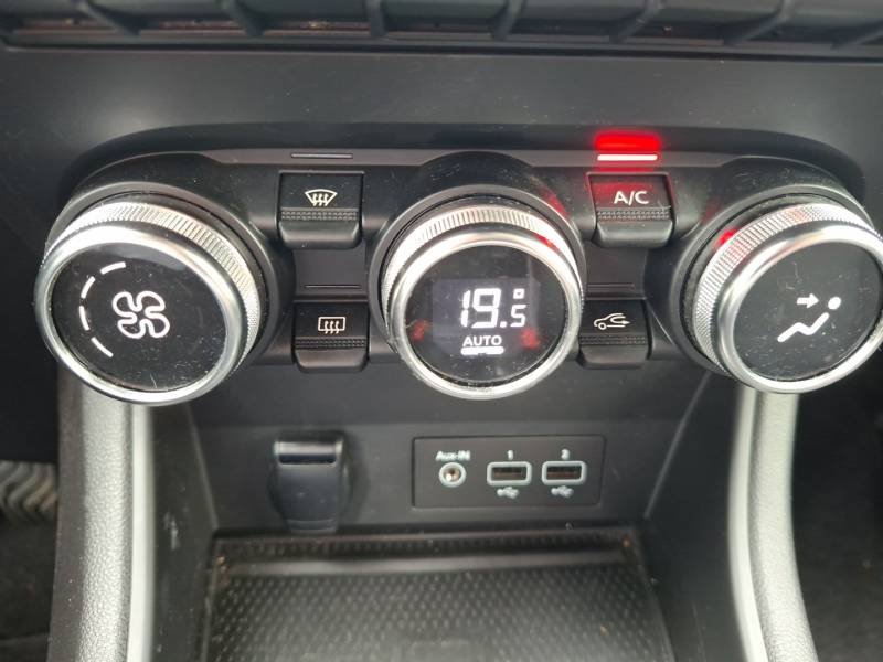 Renault Captur - Photo 24