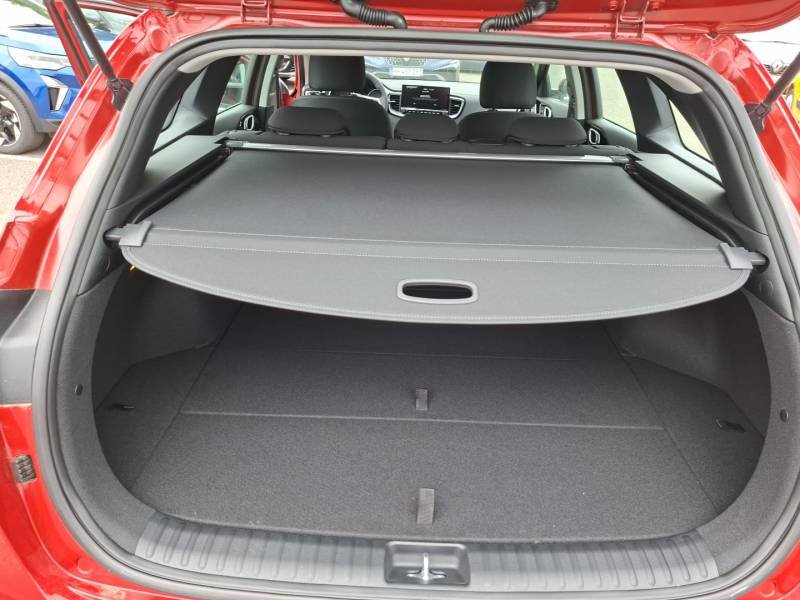Kia CEED - Photo 20