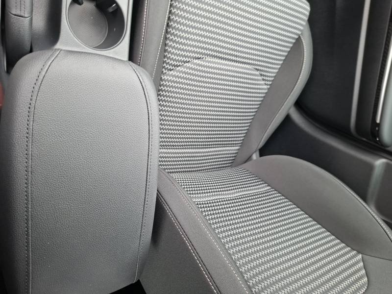 Kia CEED - Photo 40