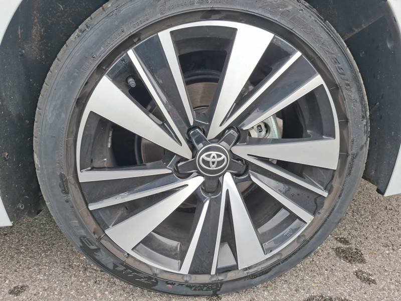 Toyota Corolla - Photo 15