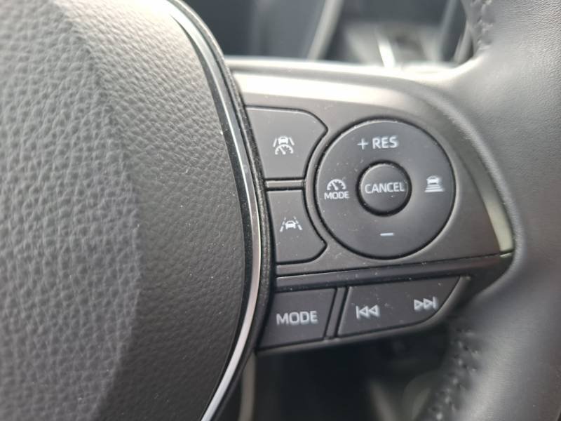 Toyota Corolla - Photo 24