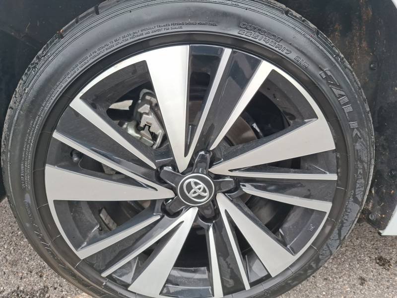 Toyota Corolla - Photo 9