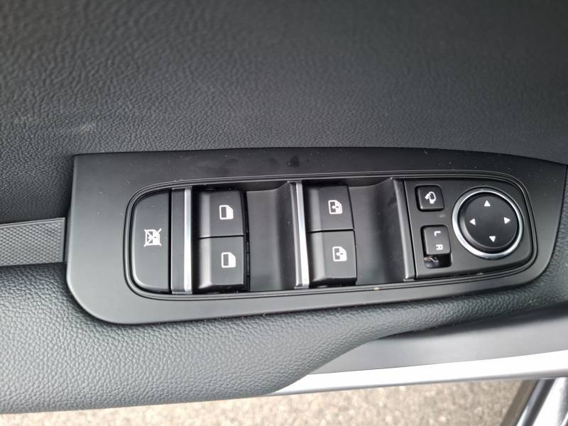 Kia CEED - Photo 32