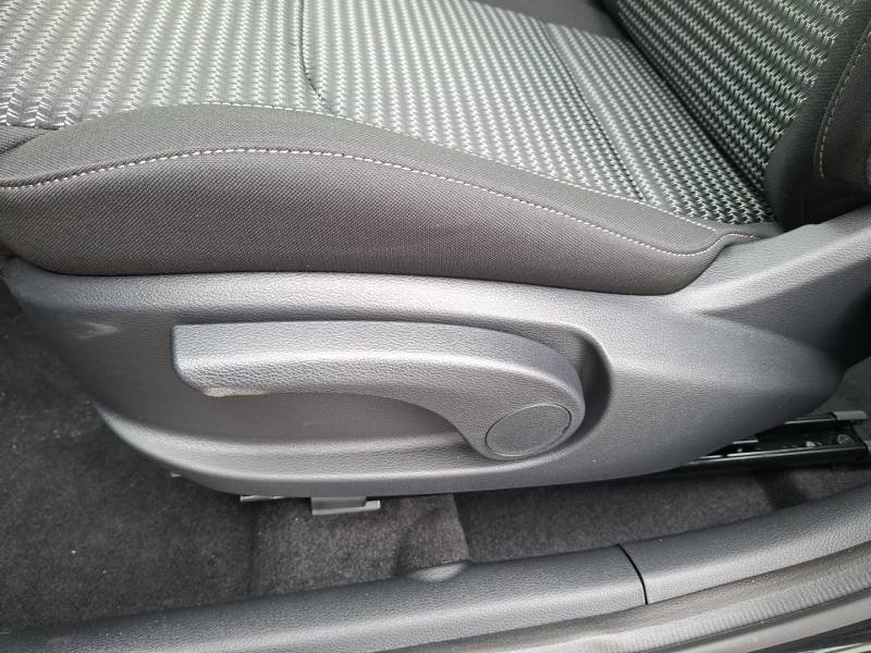 Kia CEED - Photo 33