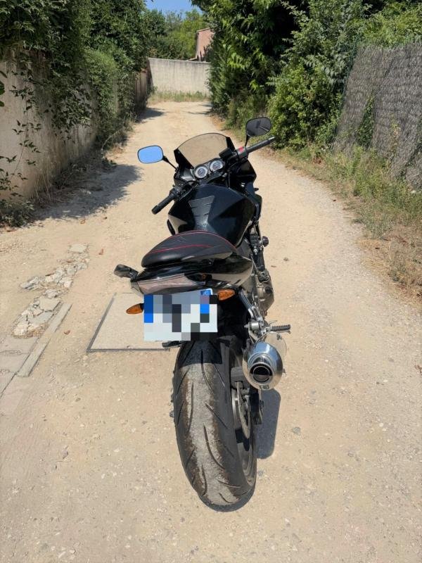 Kawasaki Z750 - Photo 4