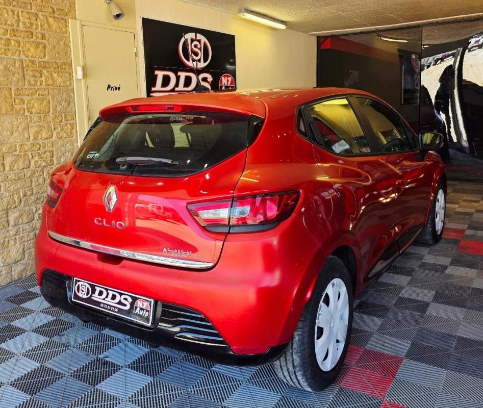 Renault Clio - Photo 11