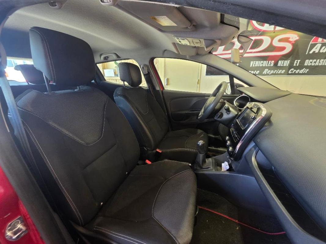 Renault Clio - Photo 16