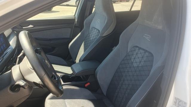 Volkswagen Golf - Photo 6