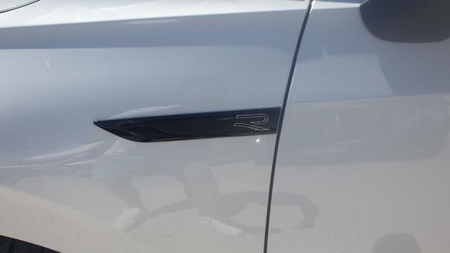 Volkswagen Golf - Photo 8